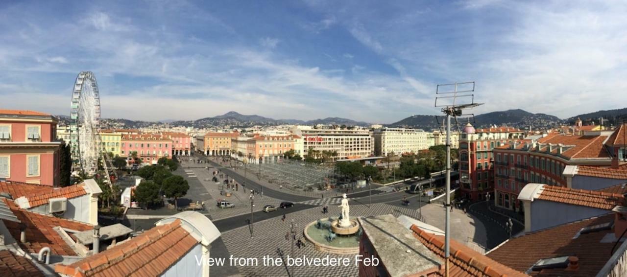 On Place Massena * Nizza